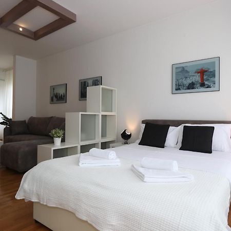 New Belgrade Apartment Belville, Parking 5 Evra Dan ภายนอก รูปภาพ