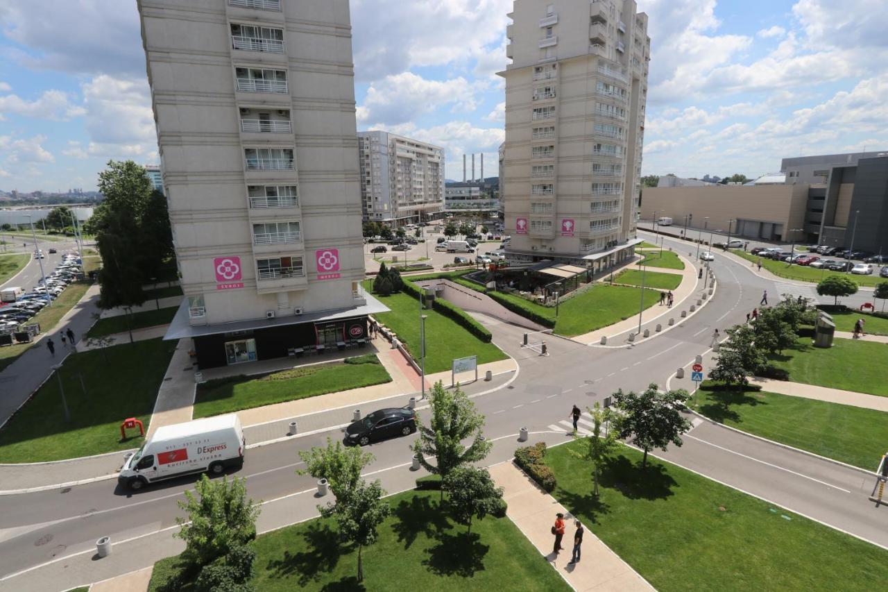 New Belgrade Apartment Belville, Parking 5 Evra Dan ภายนอก รูปภาพ