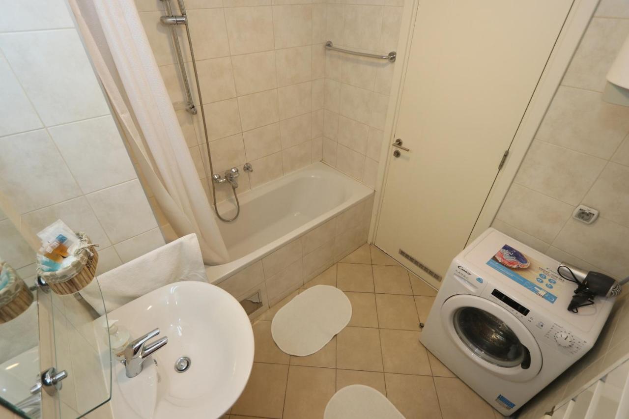 New Belgrade Apartment Belville, Parking 5 Evra Dan ภายนอก รูปภาพ